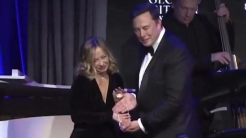 Musk Meloni 3.jpg