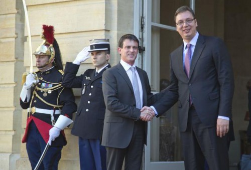 Manuel Valls et Aleksandar Vučić.jpg