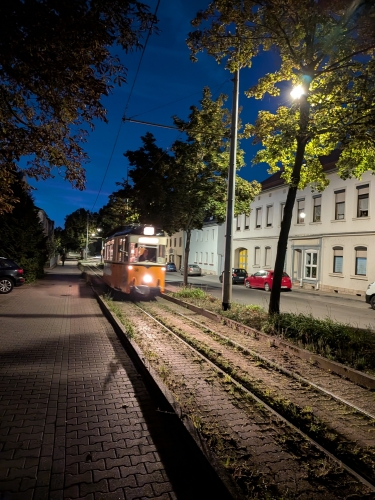 Le tram.jpg